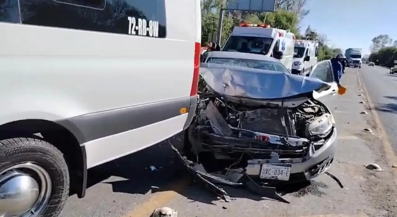 Una persona lesionada tras choque múltiple en carretera 37 de Villa de Reyes