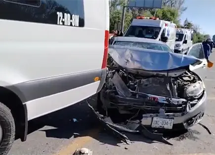 Una persona lesionada tras choque múltiple en carretera 37 de Villa de Reyes Una persona lesionada tras choque múltiple en carretera 37 de Villa de Reyes