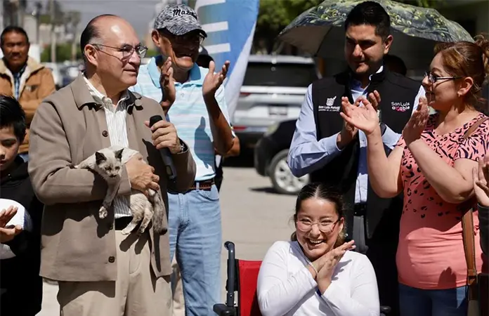 Alcalde entrega drenaje en colonia Industrias
