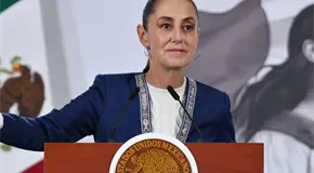 Celebra Sheinbaum aprobación del Plan B, aún sin revocación