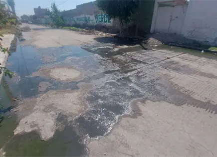 Denuncian fuga de aguas residuales en la San Francisco