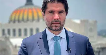 Ver&aacute;stegui se retracta y pide perd&oacute;n por apoyar a Trump