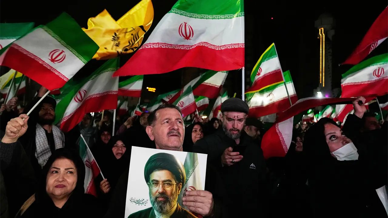 Estados Unidos e Irán endurecen posturas por estrecho de Ormuz