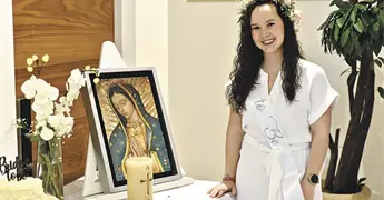 &iexcl;HERMOSA  NOVIA!