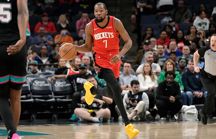 Rockets vienen de atrás para ganar a Grizzlies