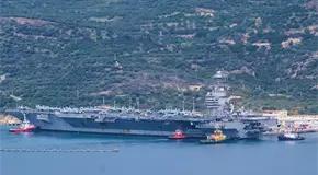 EU ataca más de 11,000 objetivos EU ataca más de 11,000 objetivos