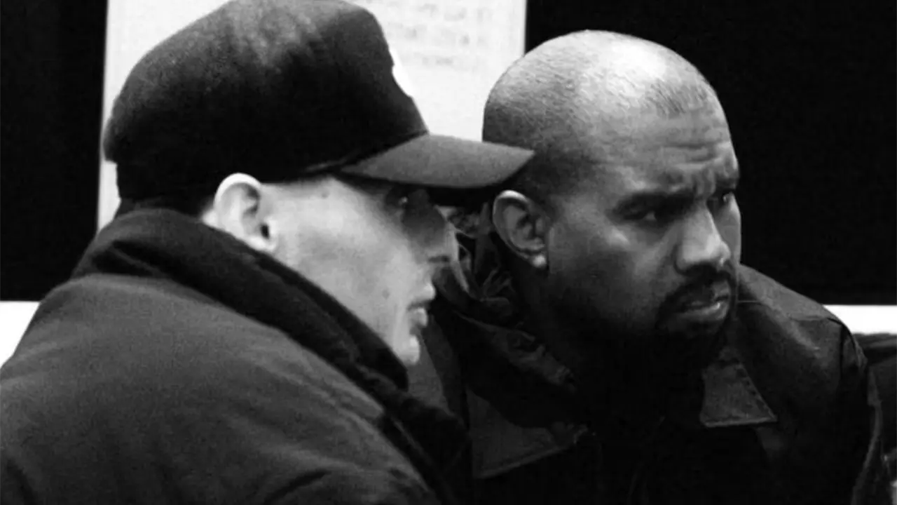 Peso Pluma y Kanye West lanzan tema con guiños mexicanos