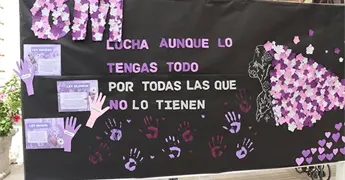 Con murales reconocen valor de la mujer