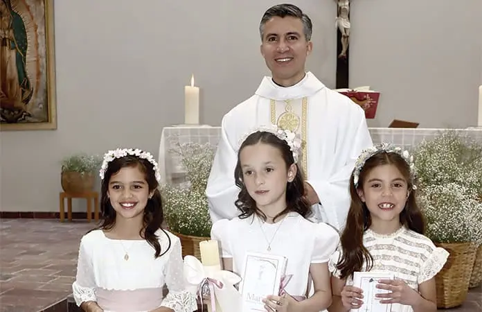 CRISTO EN SUS CORAZONES