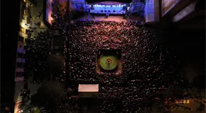 Gente de Zona pone a bailar la Plaza de Aranzazú