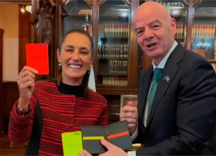 Sheinbaum e Infantino eval&uacute;an avances rumbo al Mundial 2026