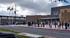 Balea a su profesora y se suicida, en Texas