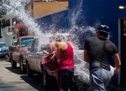 De m&aacute;s de 2 mil pesos, la multa por desperdiciar agua