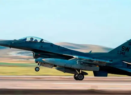 Espa&ntilde;a cierra espacio a aviones militares de EU