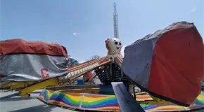 Falla juego mecánico en la Feria de Valles