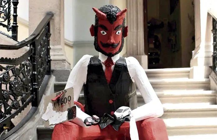 GANAN EN EL CONCURSO DE ELABORACIÓN y QUEMA DE JUDAS