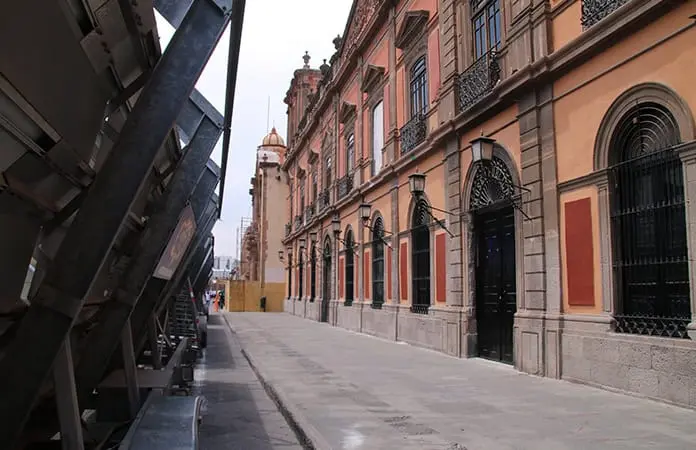 Imponen plan de austeridad y ahorro en la UASLP Imponen plan de austeridad y ahorro en la UASLP