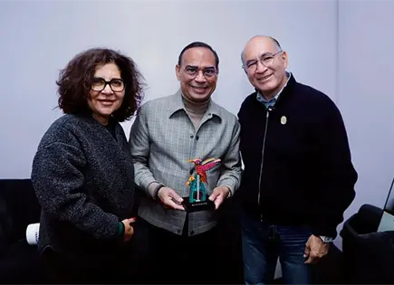 San Luis Capitalvibra, canta y baila con Gilberto Santa Rosa