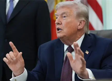 Trump firma orden para crear padr&oacute;n nacional de votantes en EE.UU.