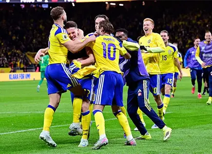 Ag&oacute;nico gol de Gyokeres da el pase a Suecia