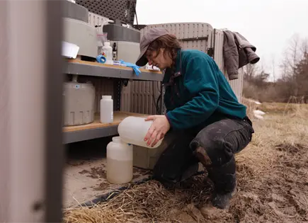 Inviernos m&aacute;s c&aacute;lidos aumentan la contaminaci&oacute;n por nitratos en agua potable cerca de granjas