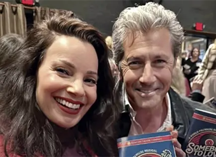 MISS FINE Y MR. SHEFFIELD SE REENCUENTRAN