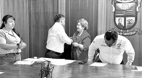 Renuncia regidora y deja a su nuera