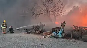 Arde bodega en empresa de la Zona Industrial