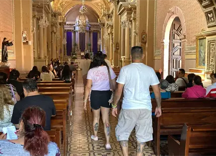 Centro de SLP se llena por visita a templos