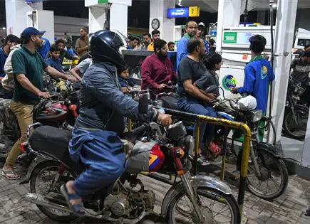 Ir&aacute;n lanza misiles contra Israel y golfo p&eacute;rsico pese a Trump