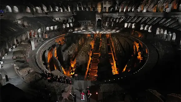 "Cristo aún sufre" "Cristo aún sufre"