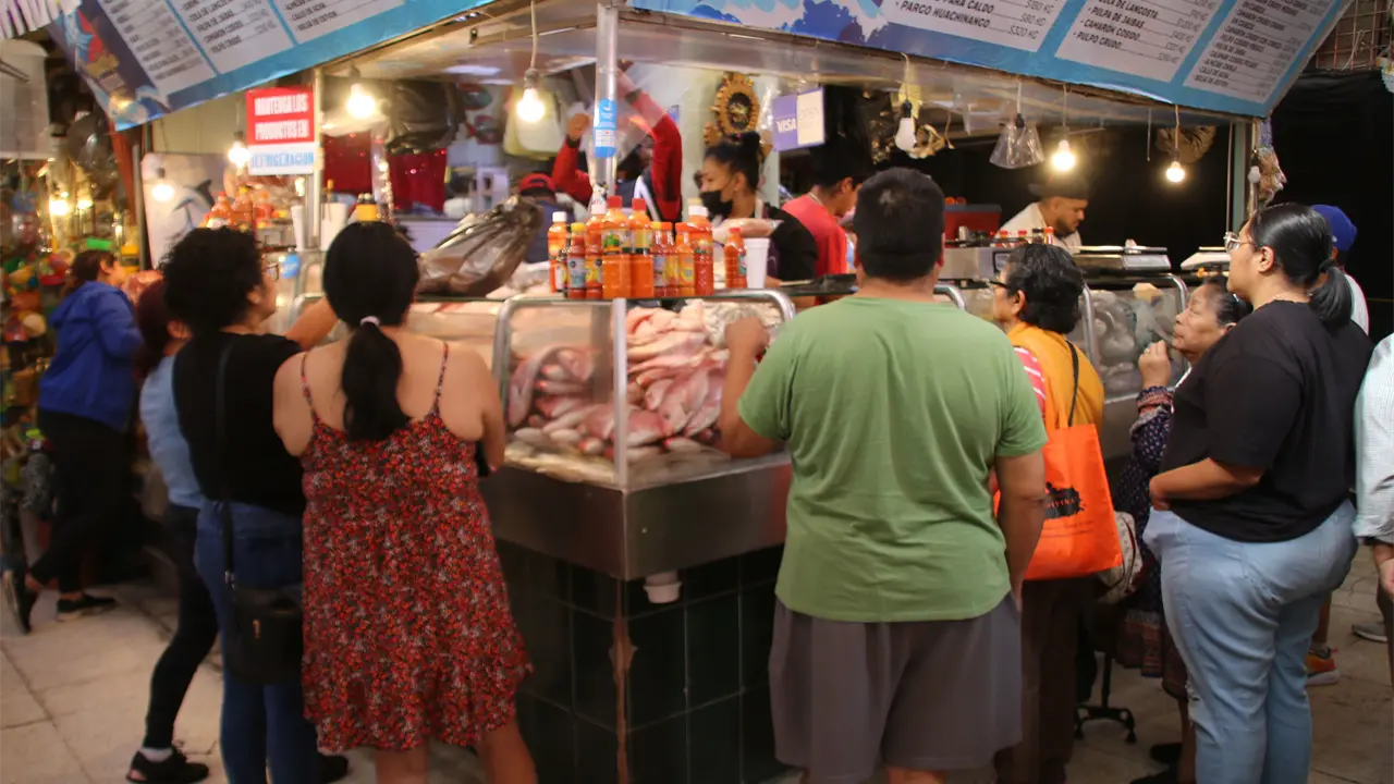 Pescader&iacute;as tuvieron alta demanda  de clientes