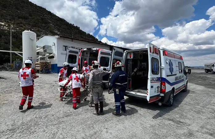 Realiza Cruz Roja simulacro de rescate en minera