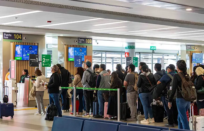 Vuelos "al 100" en AIFA, presume CS