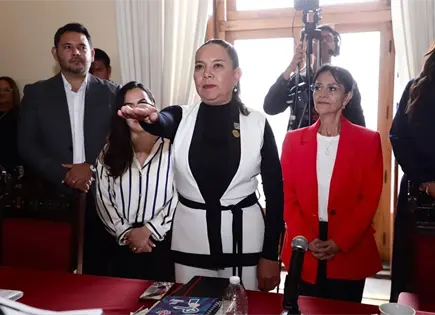 Nueva secretaria del Ayuntamiento va por ajustes en Interapas y tr&aacute;mites