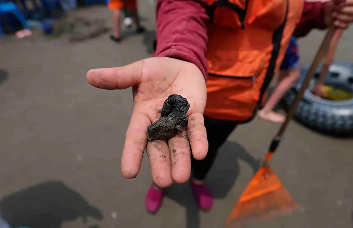 Derrame de petróleo afecta el turismo