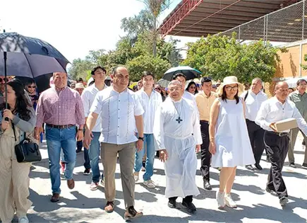 Obispo realiza &uacute;ltima caminata por Matehuala