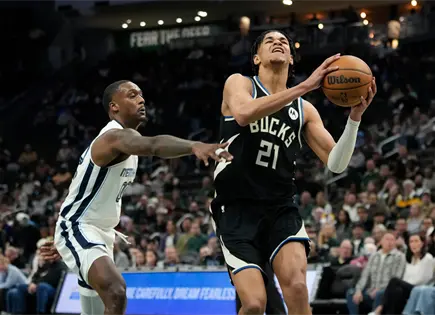 Bucks vencen a Grizzlies 131-115 en Milwaukee
