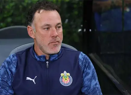 Gabriel Milito pide calma, pero sueña con ser campeón con Chivas