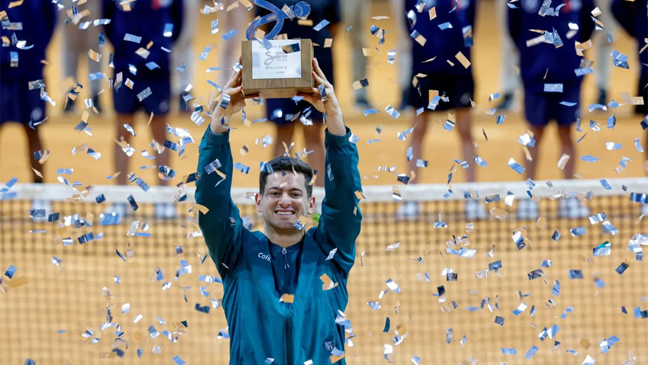 Mejía se corona en el San Luis Open 2026