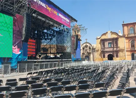 Niega Galindo espacios VIP en festival
