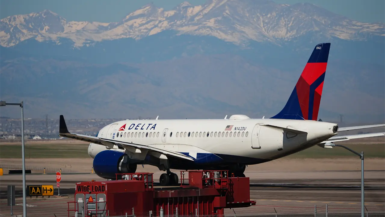 Delta Air Lines aumenta tarifas por equipaje documentado en vuelos nacionales