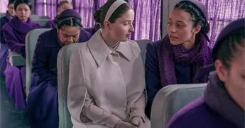 Hulu estrena The Testaments: nueva mirada a la ni&ntilde;ez en Gilead