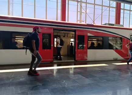 Sube tarifa del Tren Suburbano y divide a usuarios