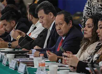 Avanza "Plan B" en comisiones