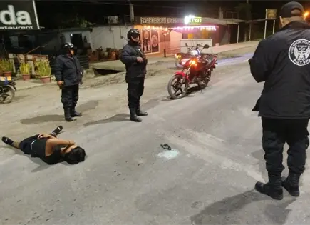 Motociclista resulta herido tras choque; conductor huye