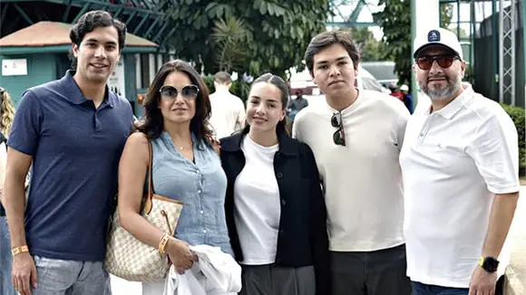 ¡QUÉ BIEN LA PASAN! ¡QUÉ BIEN LA PASAN!