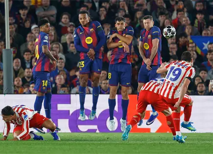Atl&eacute;tico de Madrid gana 2-0 en Camp Nou y toma ventaja en Champions