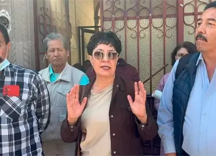 Jubilados de Gobierno exigen pago con bloqueo