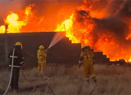 Persisten riesgos a la salud tras incendio, advierte UASLP